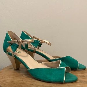Seychelles Heritage Curiosity Suede Sandals Size 9
